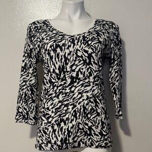 Kim Rogers Abstract Black and White Long Sleeve Top
